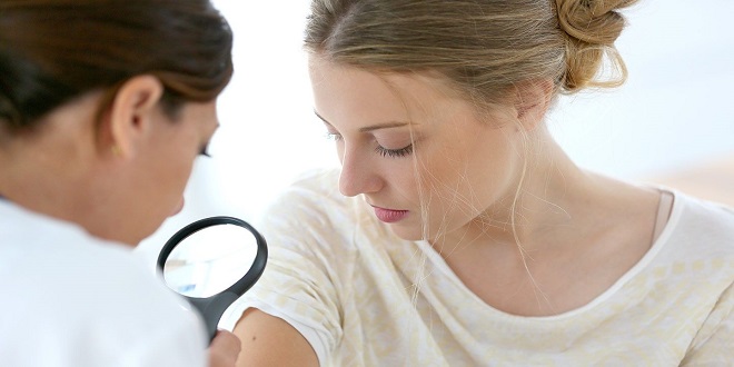 Understanding the Role of a Dermatologist
